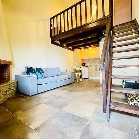 Nyaraló Elegant Modern Loft In
