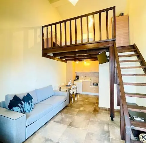 Nyaraló Elegant Modern Loft In *